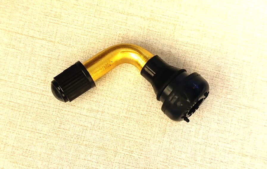 EV SCOTTY WHEEL NOSEL angle 1